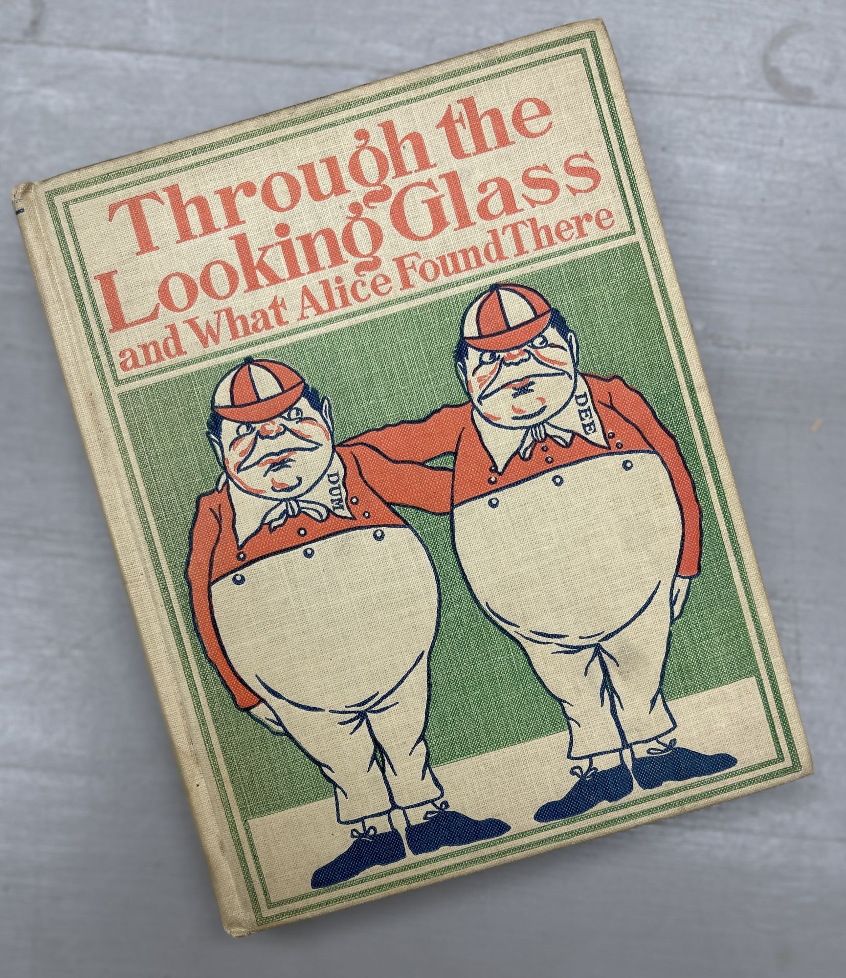 Through the Looking Glass and What Alice Found There | Lewis CARROLL